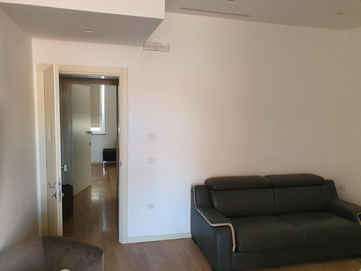 Mi Casa Es Tambien Tu Casa Vips Verona Exterior photo