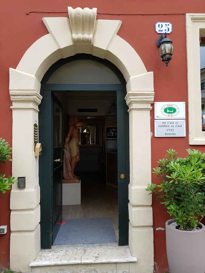 Mi Casa Es Tambien Tu Casa Vips Verona Exterior photo